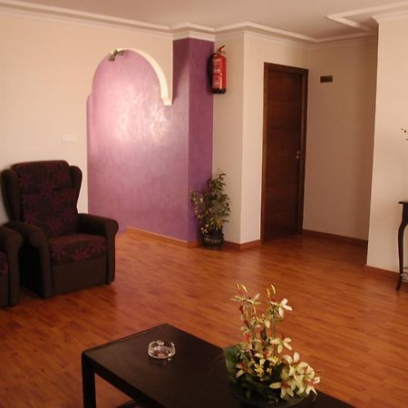 Hostal Cabrera Motril Exteriör bild