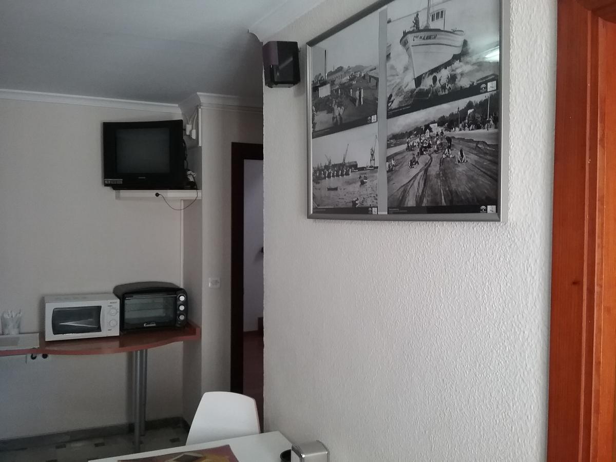 Hostal Cabrera Motril Exteriör bild