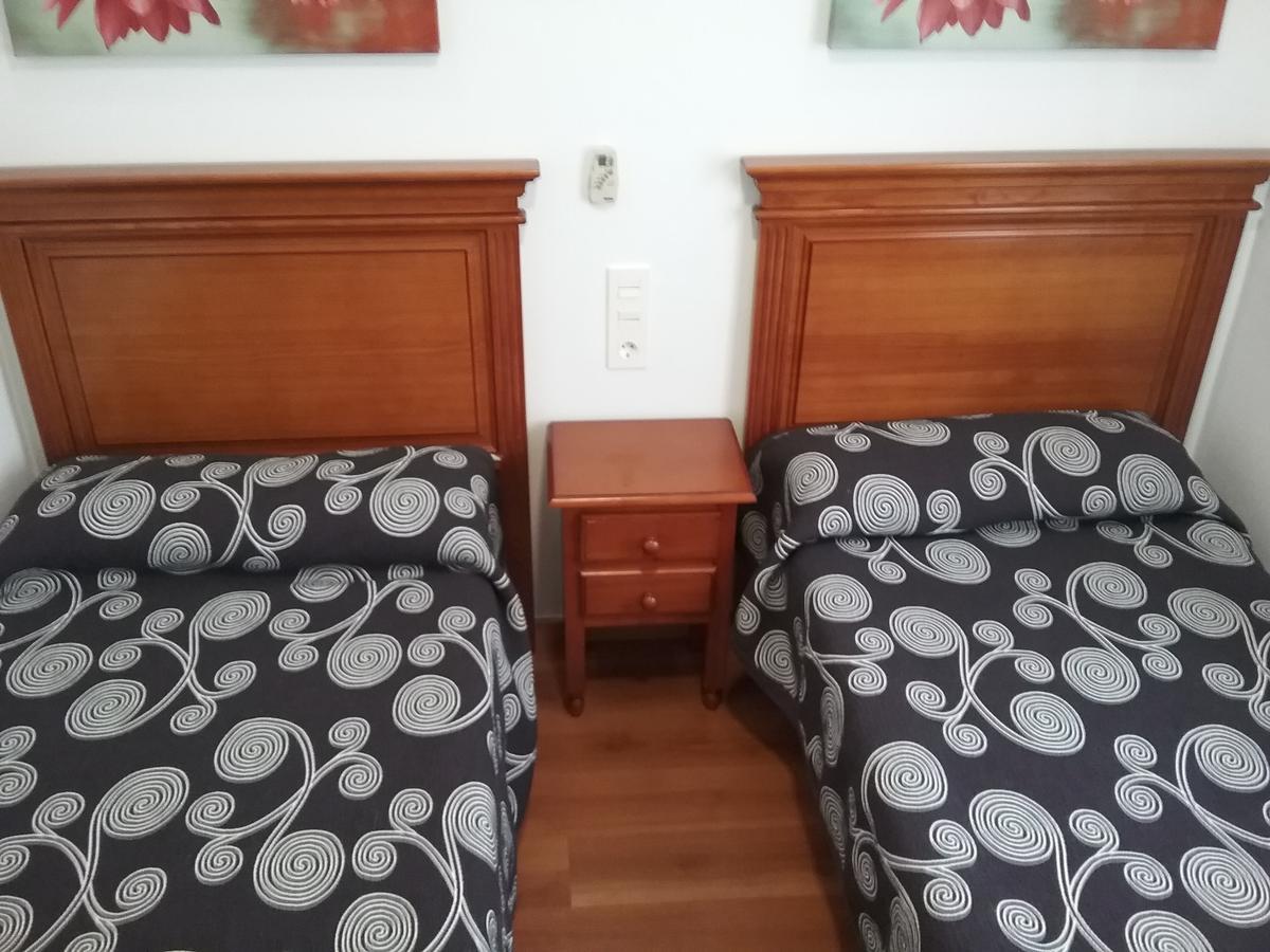Hostal Cabrera Motril Exteriör bild