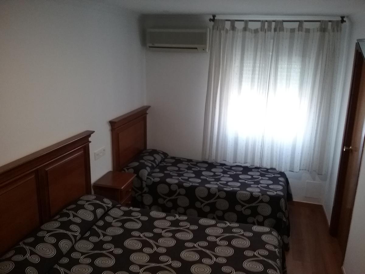 Hostal Cabrera Motril Exteriör bild